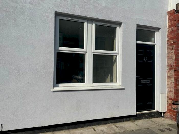 2 Bedroom Town House To Rent In Beaumont Street, North Ormesby, Middlesbrough, TS3