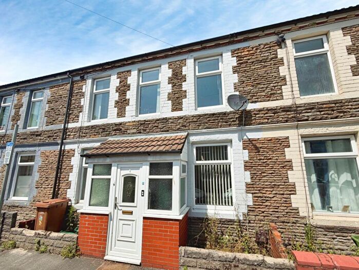 3 Bedroom House To Rent In Stockland Street, CF83
