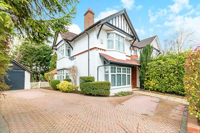 6 Bedroom Semi-Detached House To Rent In Woking, Surrey, Woking, GU22