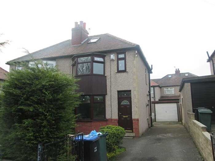 2 Bedroom Semi-Detached House To Rent In Mayo Drive, Bradford, BD5