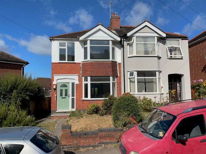3 Bedroom Semi-Detached House To Rent In Purefoy Road, Cheylesmore, Coventry, CV3