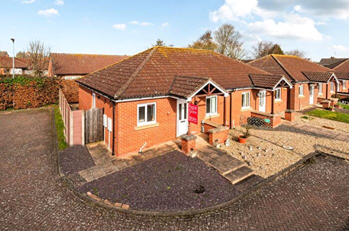 2 Bedroom Bungalow For Sale In Greenaway Court, Cherry Willingham, LN3