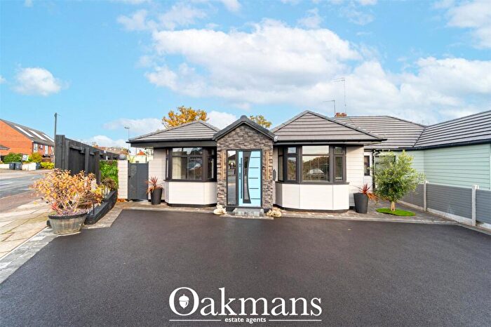 4 Bedroom Bungalow For Sale In Lilleshall Road, Birmingham, West Midlands, B26