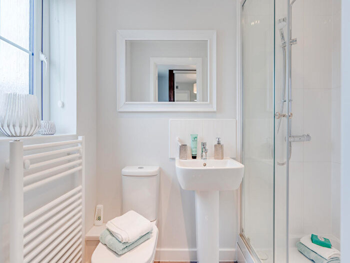 2 Bedroom Flat For Sale In Haverhill Road, Little Wratting, Haverhill, CB9