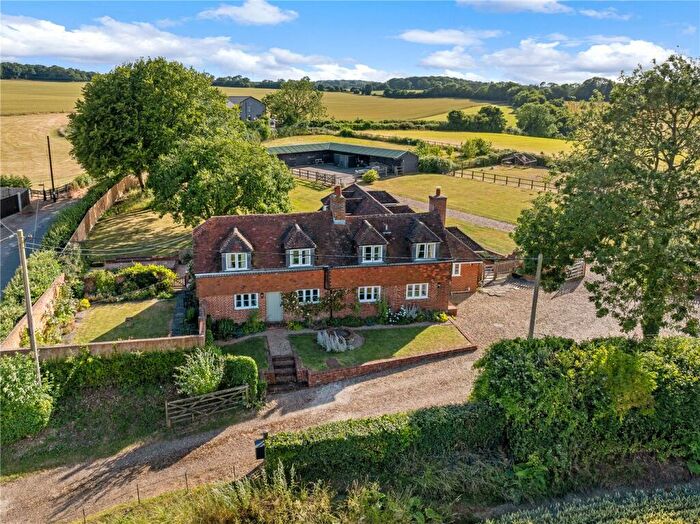 4 Bedroom Detached House For Sale In Well Road, Crondall, Farnham, Hampshire, GU10