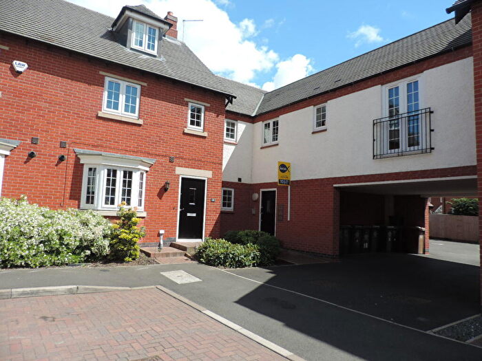 2 Bedroom Apartment To Rent In De Monfort Close, Church Gresley, DE11