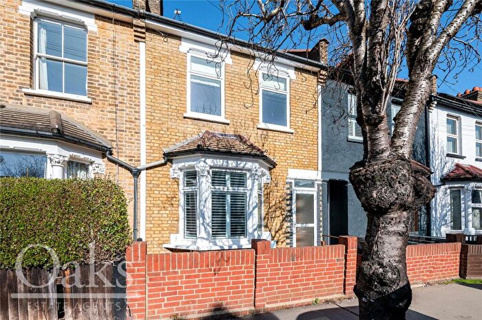 3 Bedroom Terraced House For Sale In Cedar Road, East Croydon, CR0