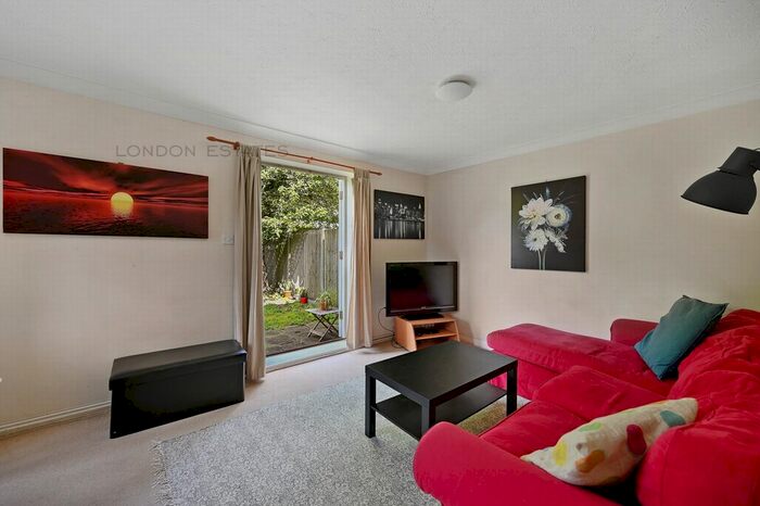 2 Bedroom Terraced House To Rent In Alfred Close, Chiswick, W4