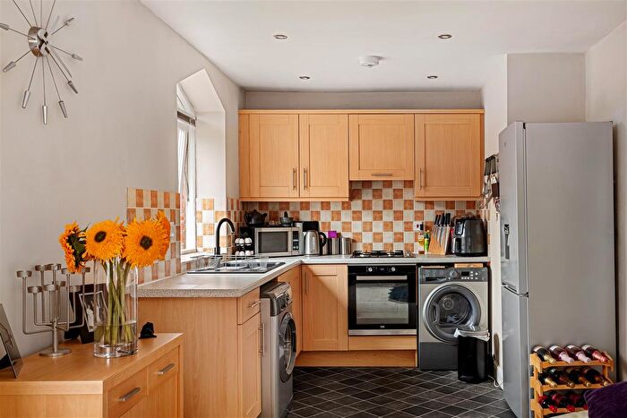 2 Bedroom Flat For Sale In Front Street, Acomb, York, YO24
