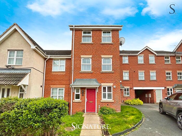 4 Bedroom Terraced House To Rent In Blacksmith Place, Hamilton, LE5