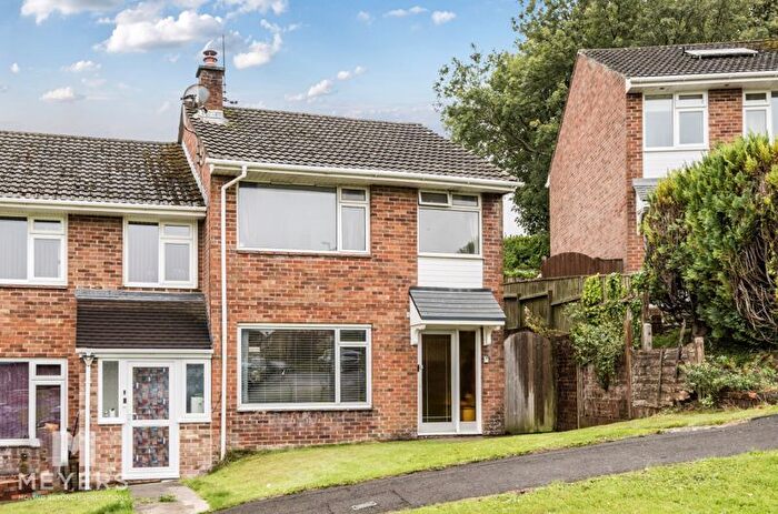 3 Bedroom End Of Terrace House For Sale In Syward Close, Dorchester, DT1