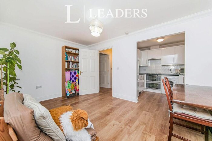 2 Bedroom Apartment To Rent In Groves Close, Colchester, CO4