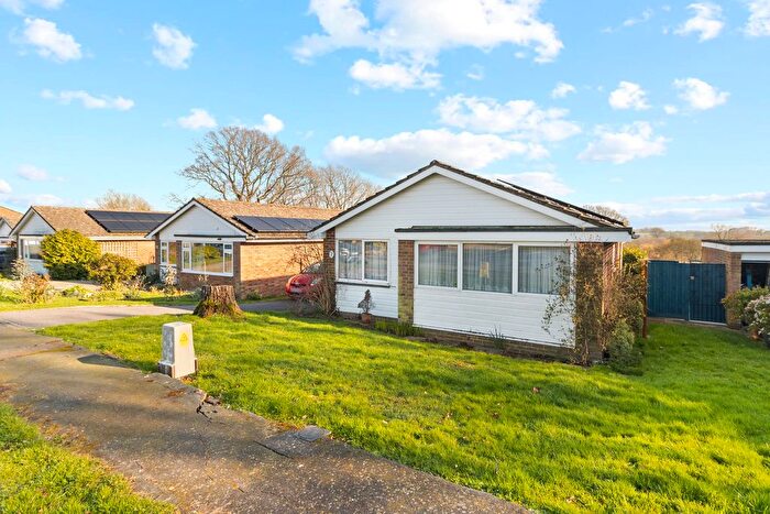 2 Bedroom Bungalow For Sale In Willows Rise, Framfield, Uckfield, TN22
