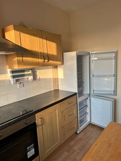 2 Bedroom Flat To Rent In Shenley Road, Borehamwood, WD6
