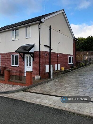 1 Bedroom Maisonette To Rent In Royal Oak Cottages, Ponciau, Wrexham, LL14