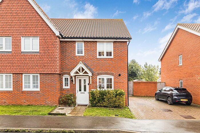 3 Bedroom Property For Sale In Harvey Way, Waterbeach, Cambridge, CB25