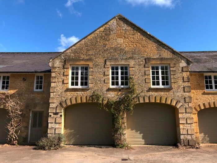 1 Bedroom Flat To Rent In Ditchley Park, Enstone, OX7