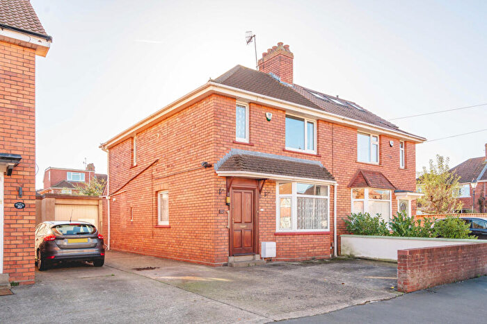 3 Bedroom Semi Detached House For Sale In Banwell Road, Ashton, Bristol, BS3