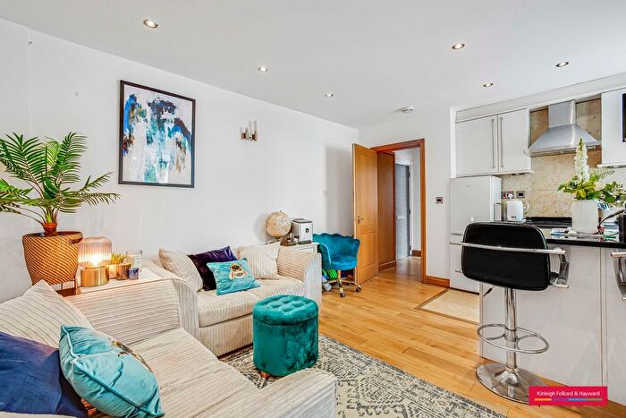 1 Bedroom Flat To Rent In Orsett Terrace, Bayswater, London, W2