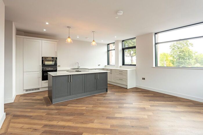 2 Bedroom Flat For Sale In Pool Road, Pool In Wharfedale, LS21