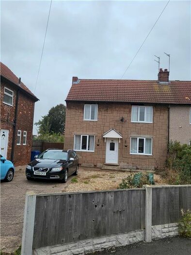 End Of Terrace House To Rent In Third Avenue, Woodlands, Doncaster, South Yorkshire, DN6