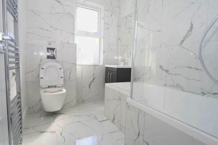 1 Bedroom Flat To Rent In Frognal Avenue, Harrow-On-The-Hill, Harrow, HA1