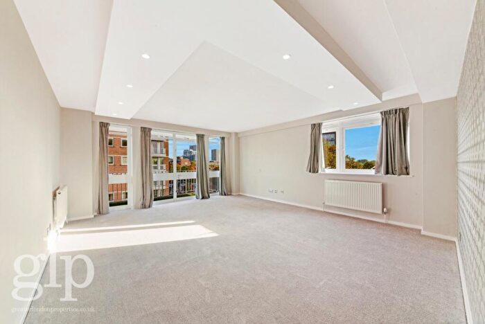 2 Bedroom Apartment To Rent In Boundary Road, St John's Wood, NW8