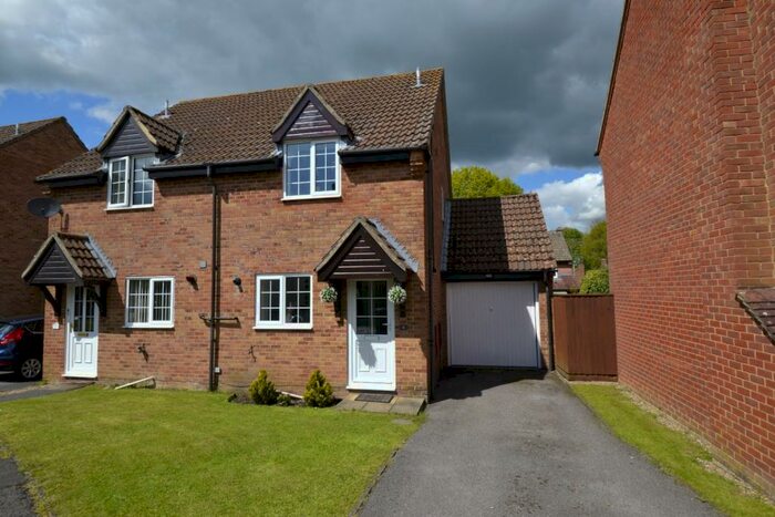 2 Bedroom Semi-Detached House To Rent In Keeps Mead, Kingsclere, Newbury, RG20