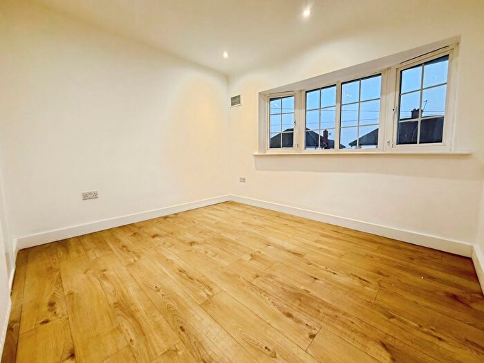 3 Bedroom Property To Rent In Winchester Road, Feltham, TW13
