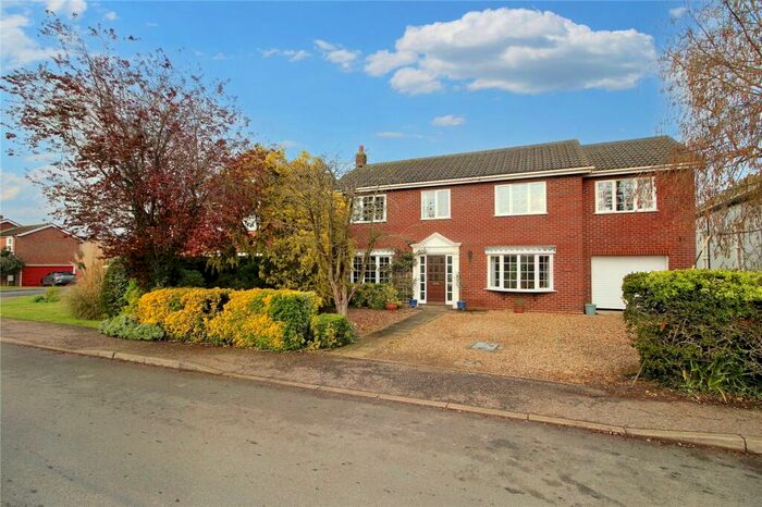 4 Bedroom Detached House For Sale In High Green, Brooke, Norwich, Norfolk, NR15