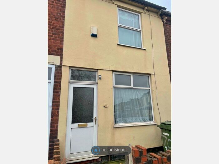 3 Bedroom Terraced House To Rent In Neachells Lane, Wolverhampton, WV11