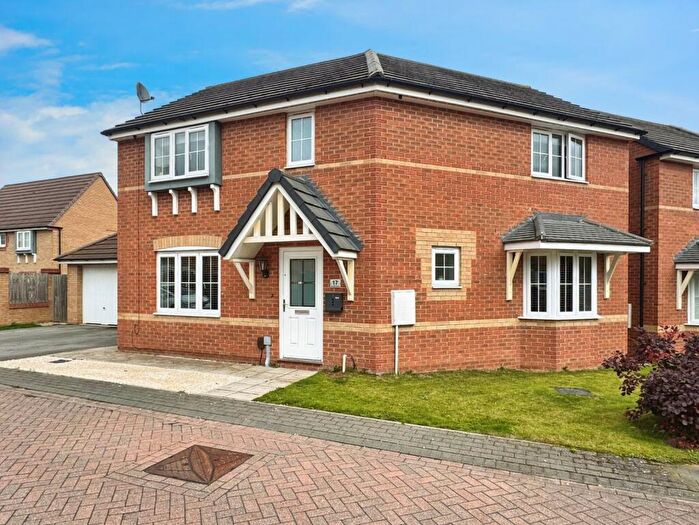 3 Bedroom Detached House For Sale In Beckwith Grove, Thurcroft, Rotherham, South Yorkshire, S66