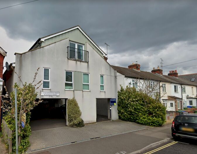 2 Bedroom Terraced House To Rent In Queens Road, Farnborough, GU14