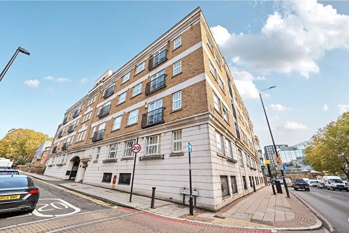 Studio To Rent In Cartwright Street, Wapping, London, E1
