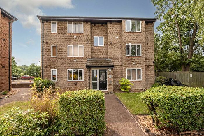 Studio To Rent In Friars Avenue, Roehampton, London, SW15