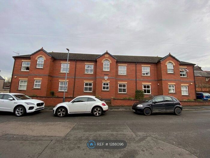 1 Bedroom Flat To Rent In Cambridge Court, Rugby CV21