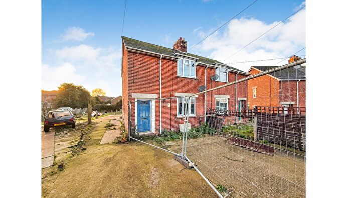 3 Bedroom Property For Sale In Gunville Road, Newport, Isle Of Wight, PO30