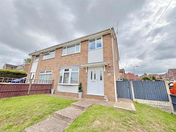 3 Bedroom Semi-Detached House For Sale In Hartington Drive, Selston, Nottingham, NG16