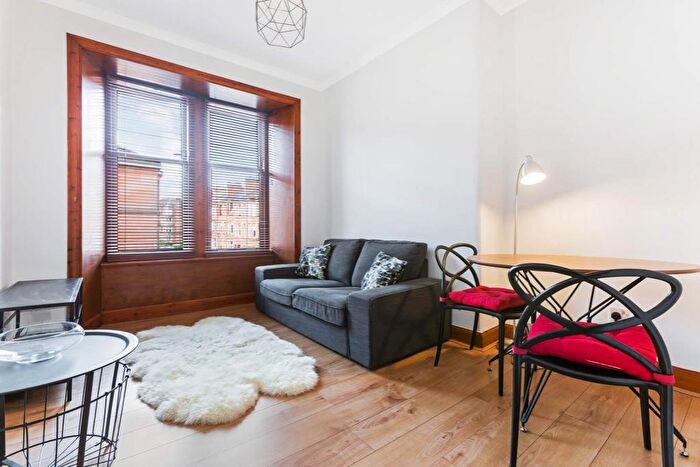 1 Bedroom Flat To Rent In Apsley Street, Glasgow -, G11