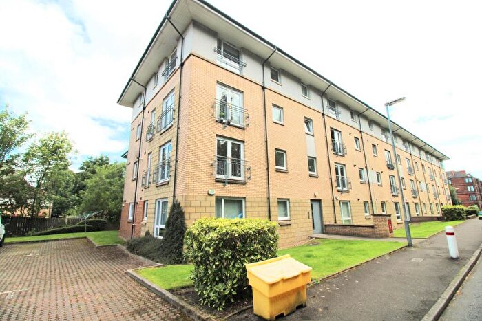 2 Bedroom Flat To Rent In Greenlaw Court, Glasgow, G14