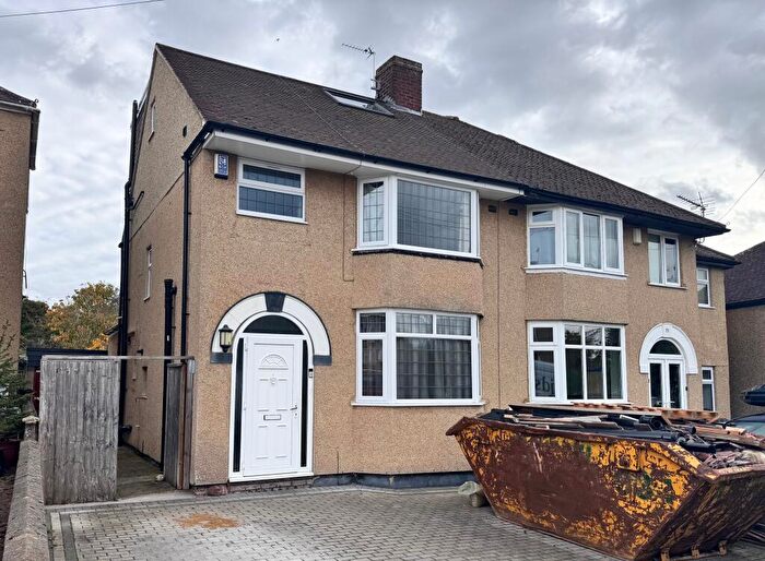 4 Bedroom Semi Detached House For Sale In Town Furze, Oxford, OX3