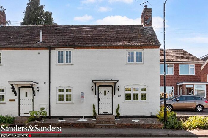 2 Bedroom Semi-Detached House For Sale In Birmingham Road, Alcester, B49