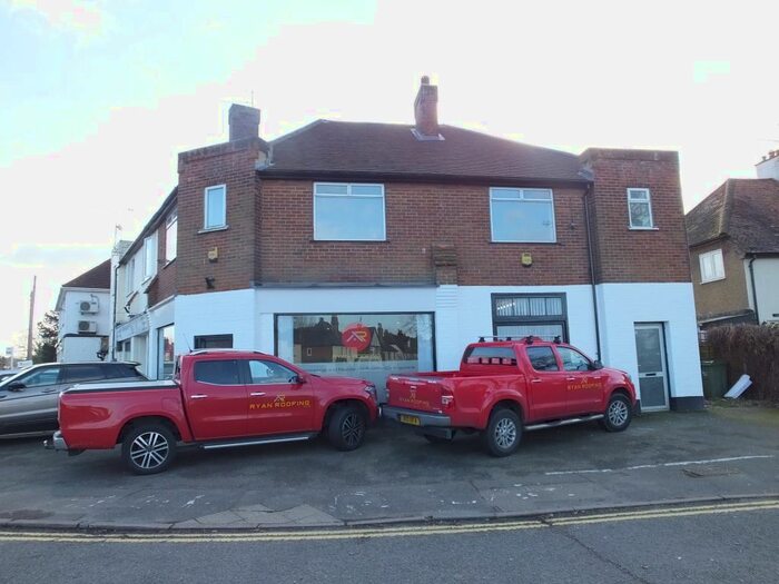 3 Bedroom Maisonette To Rent In Send Road, Send, Woking, GU23