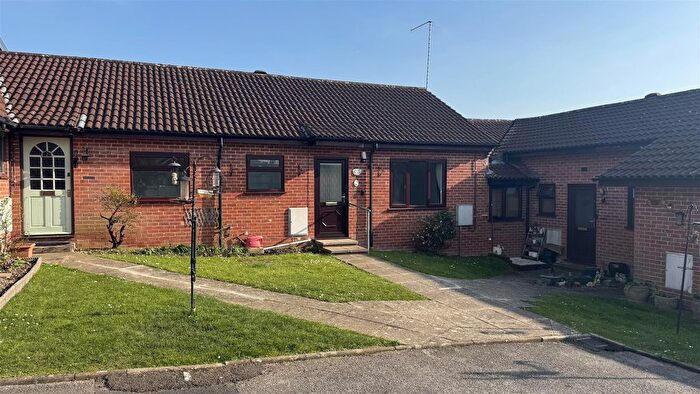 2 Bedroom Bungalow To Rent In Queens Road, Blandford Forum, DT11