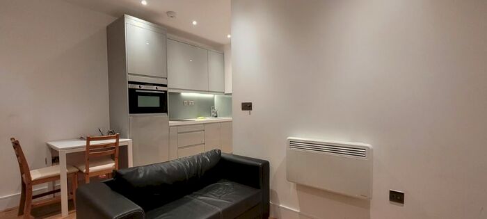 Studio To Rent In Westgate House, West Gate, Ealing, London, W5