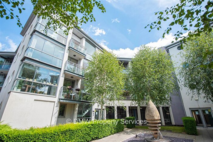 2 Bedroom Flat For Sale In Cranmer Street, Mapperley Park, Nottingham, NG3