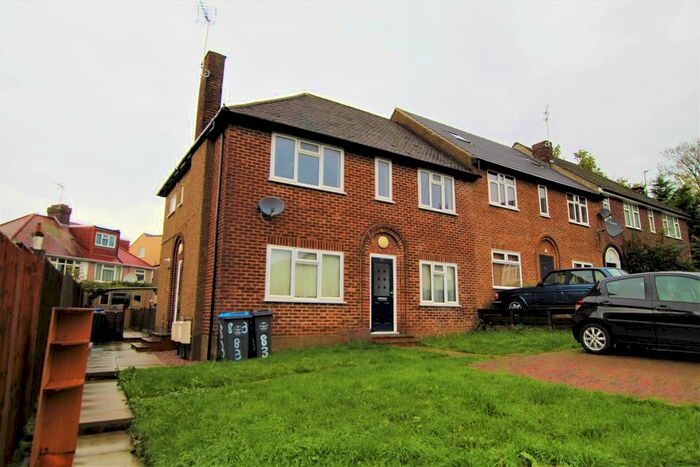 2 Bedroom Flat To Rent In Uphill Drive, (), Wembley, NW9