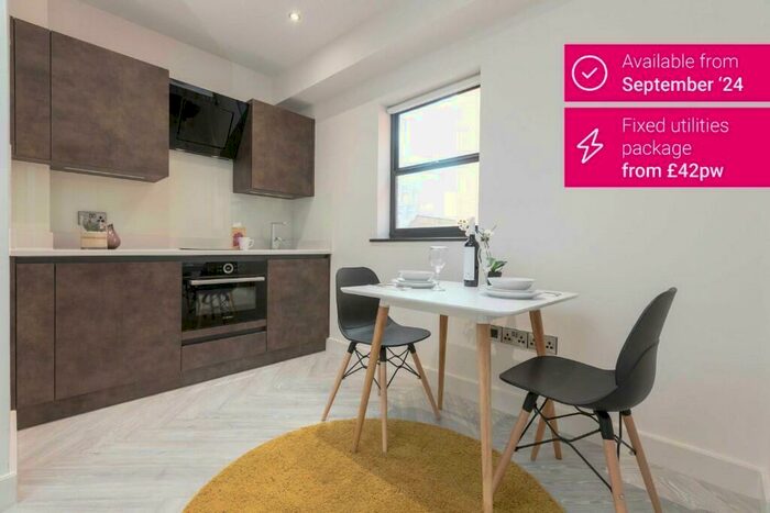 Apartment To Rent In Artillery House, Studio Apartment, M3