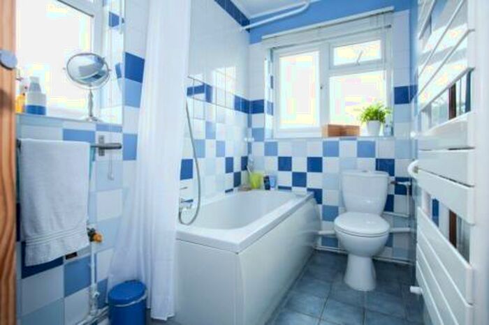 2 Bedroom Apartment To Rent In Harvey Way, Saffron Walden, CB10