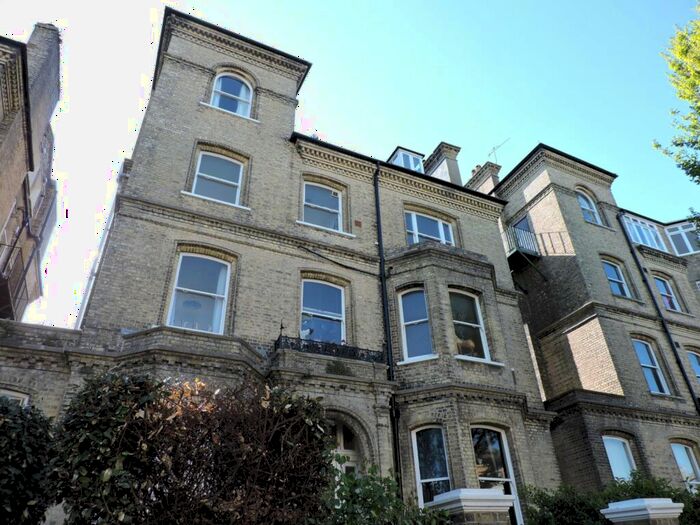2 Bedroom Apartment To Rent In Second Avenue, Hove, BN3